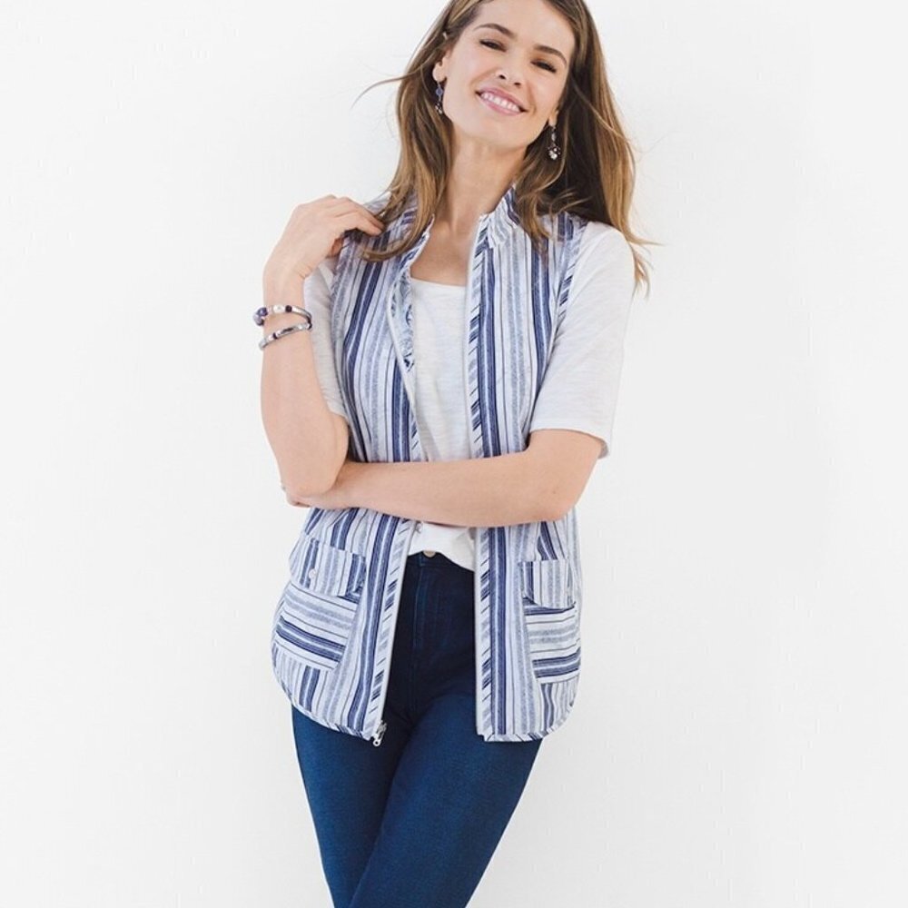 Chico's Zenergy Petite Neema Reversible Printed Vest